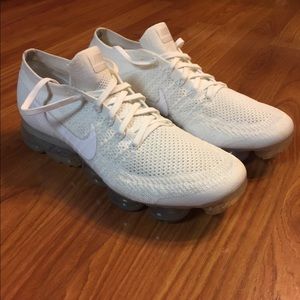 Nike Vapormax flyknit “White Christmas”